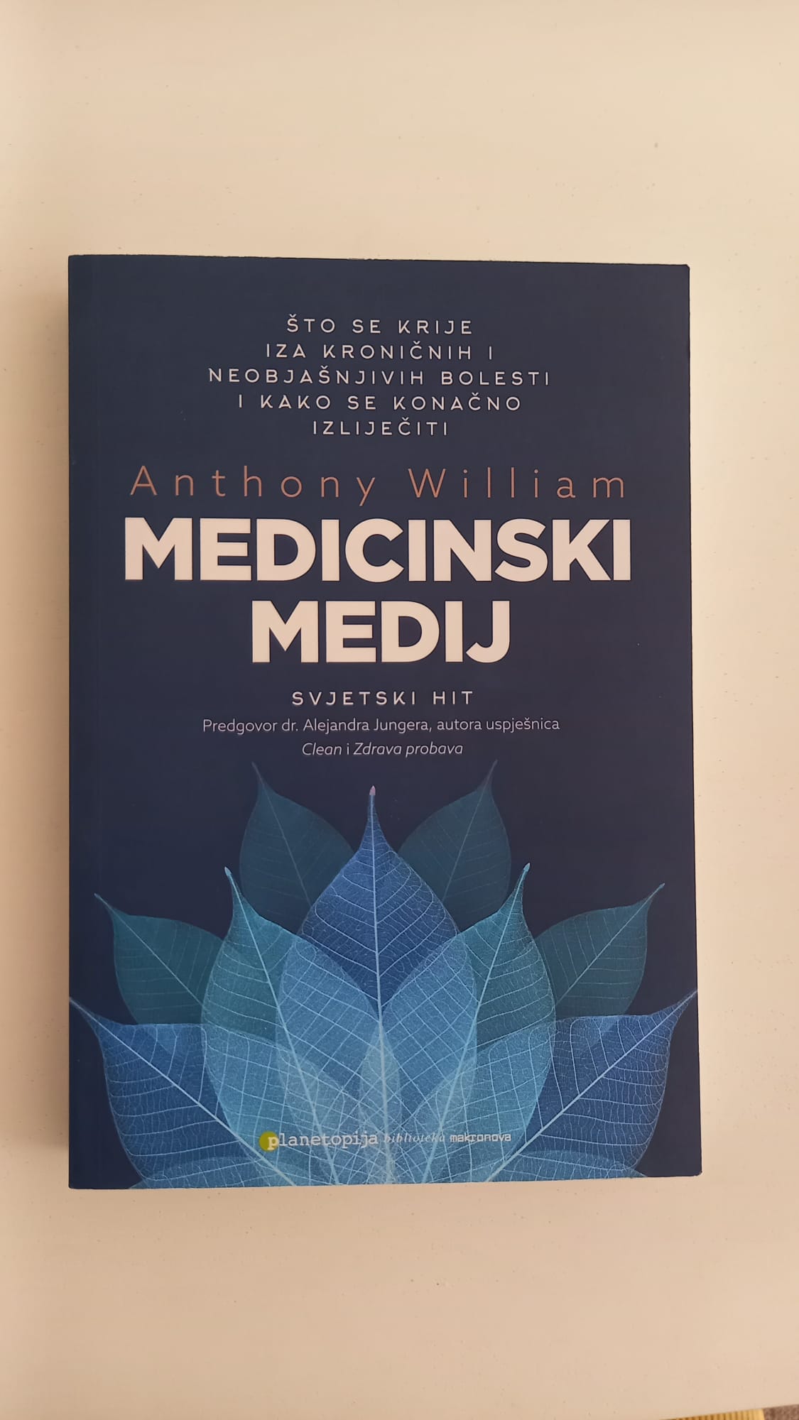 Knjiga Medicinski medij