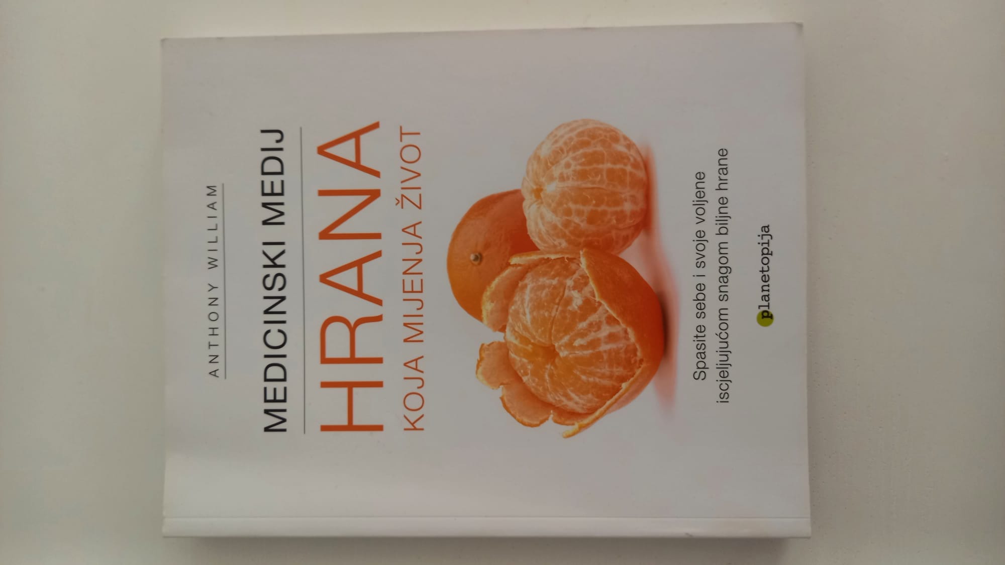 KNJIGA HRANA KOJA MiJENJA ŽIVOT