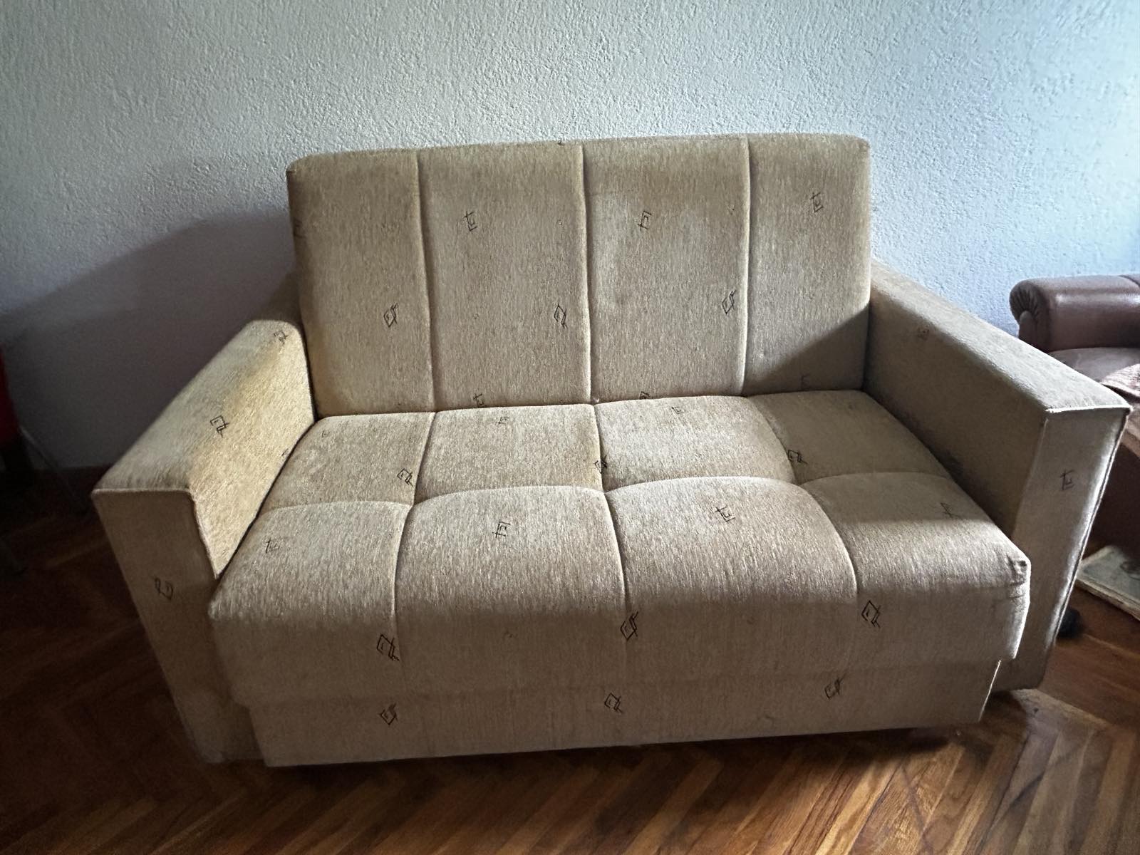 DVOSJED NA RAZVLAČENJE BEŽ BOJE
