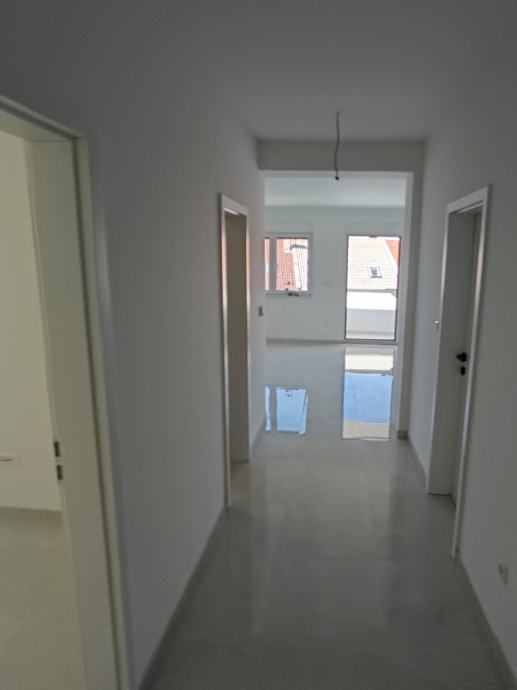 STAN OSIJEK USELJIV NOVOGRADNJA USKE NJIVE 97M2+PARKING, fotografija 10